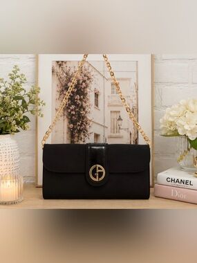 Giorgio Armani Black Parfums clutch style bag GWP item
